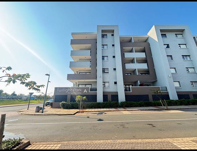 2 BEDROOM APARTMENT FOR SALE IN UMHLANGA RIDGE